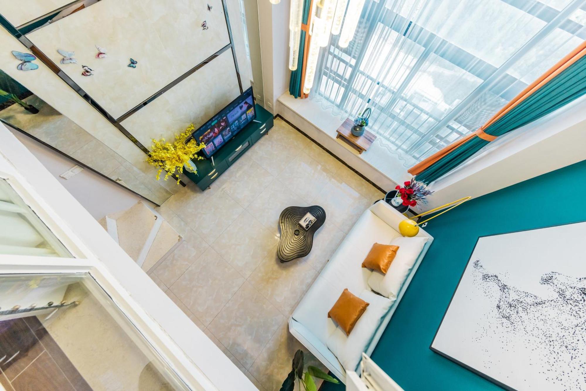 Lavendar Duplex Apartment Guangzhou Exterior photo