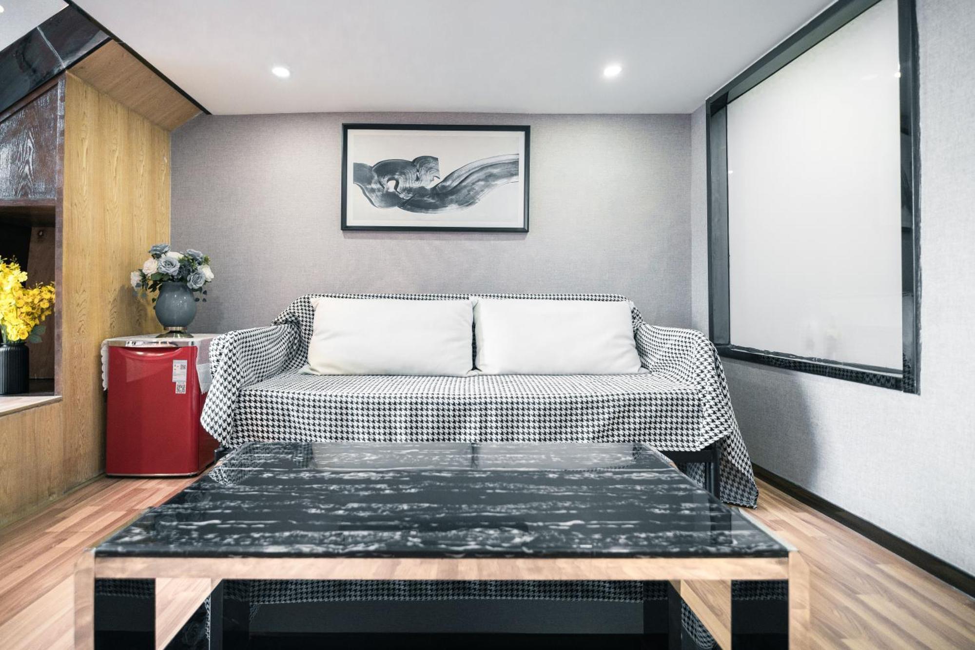 Lavendar Duplex Apartment Guangzhou Exterior photo