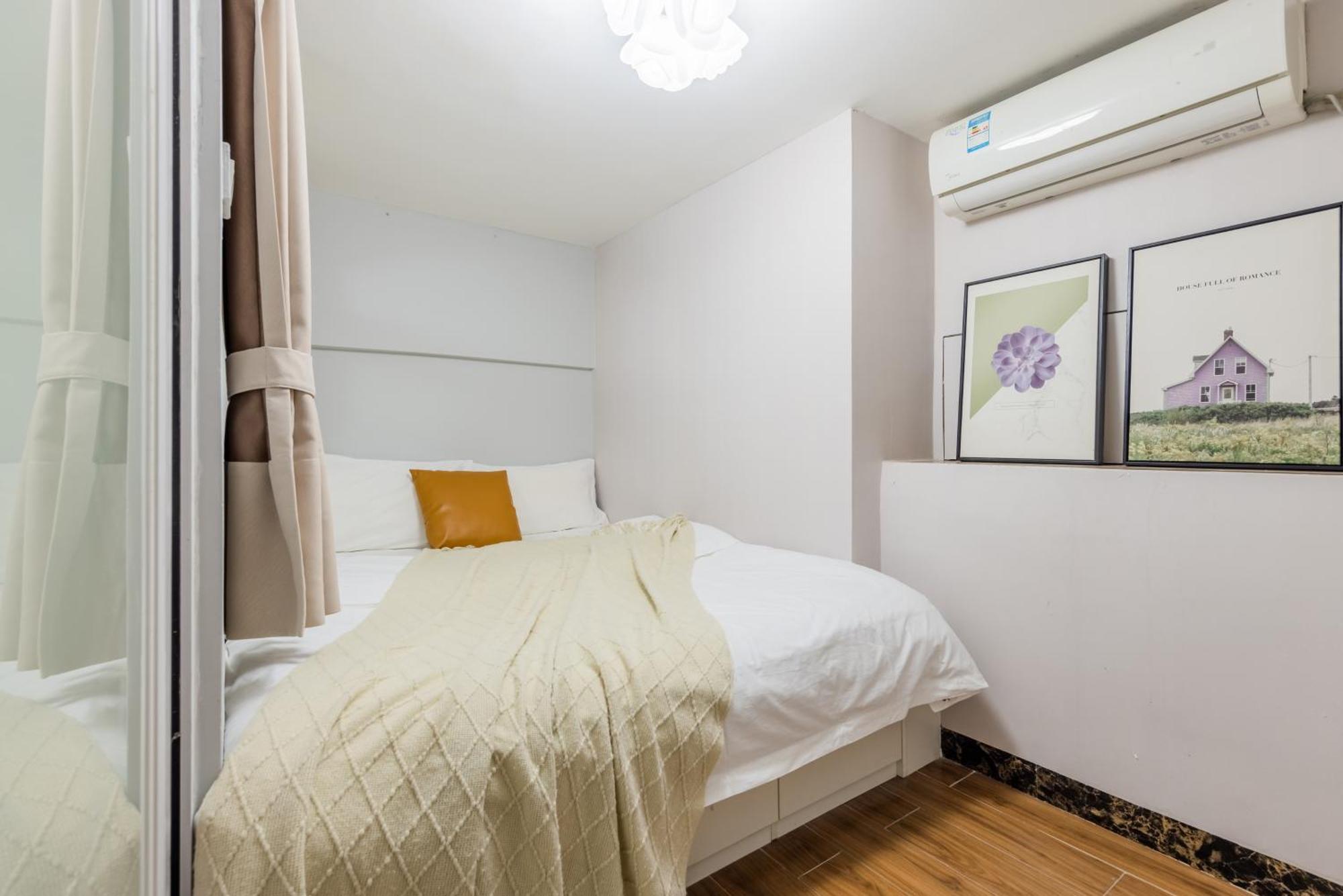 Lavendar Duplex Apartment Guangzhou Exterior photo