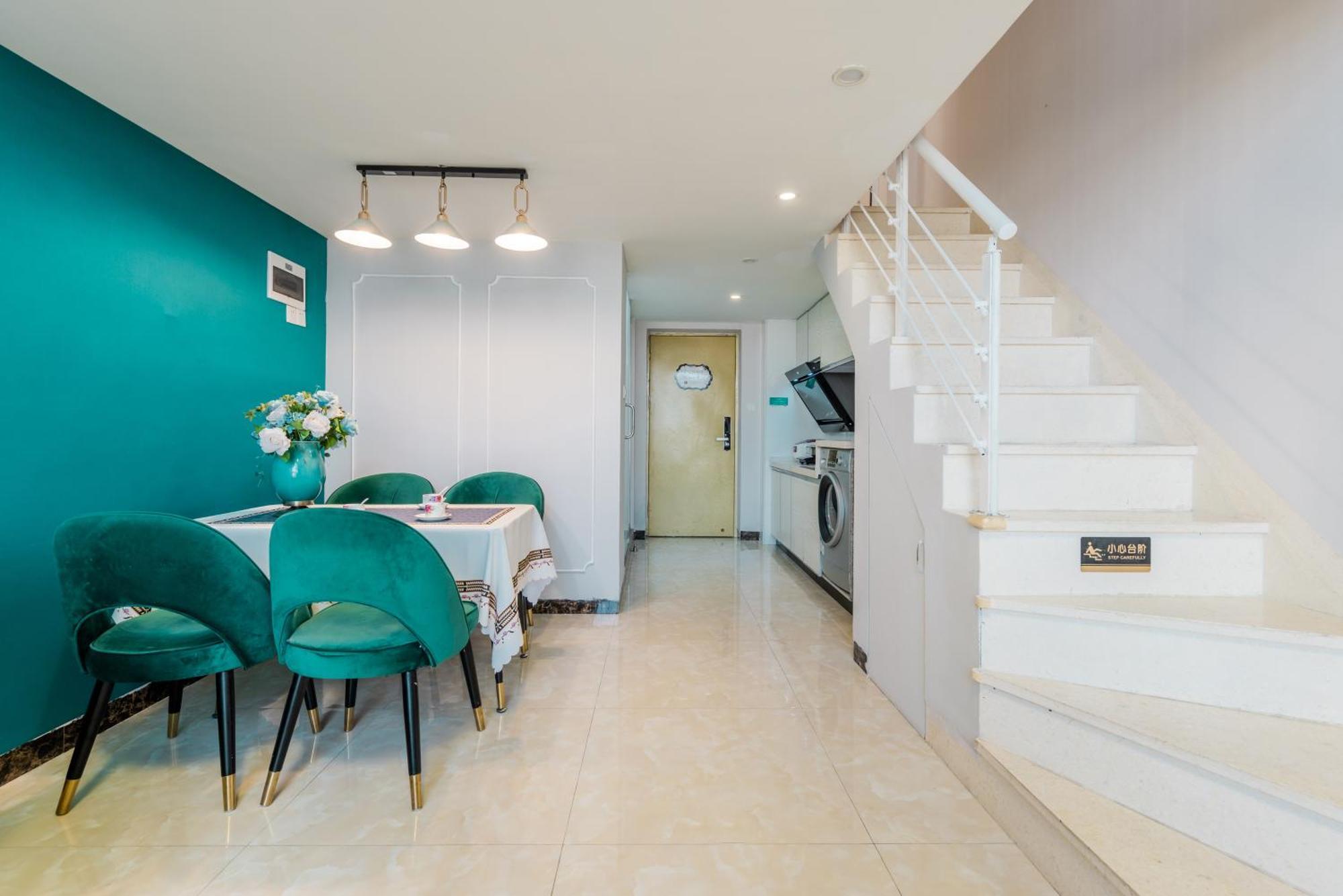Lavendar Duplex Apartment Guangzhou Exterior photo