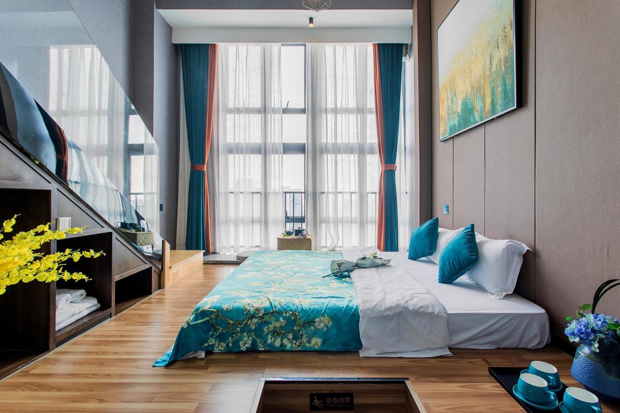 Lavendar Duplex Apartment Guangzhou Exterior photo
